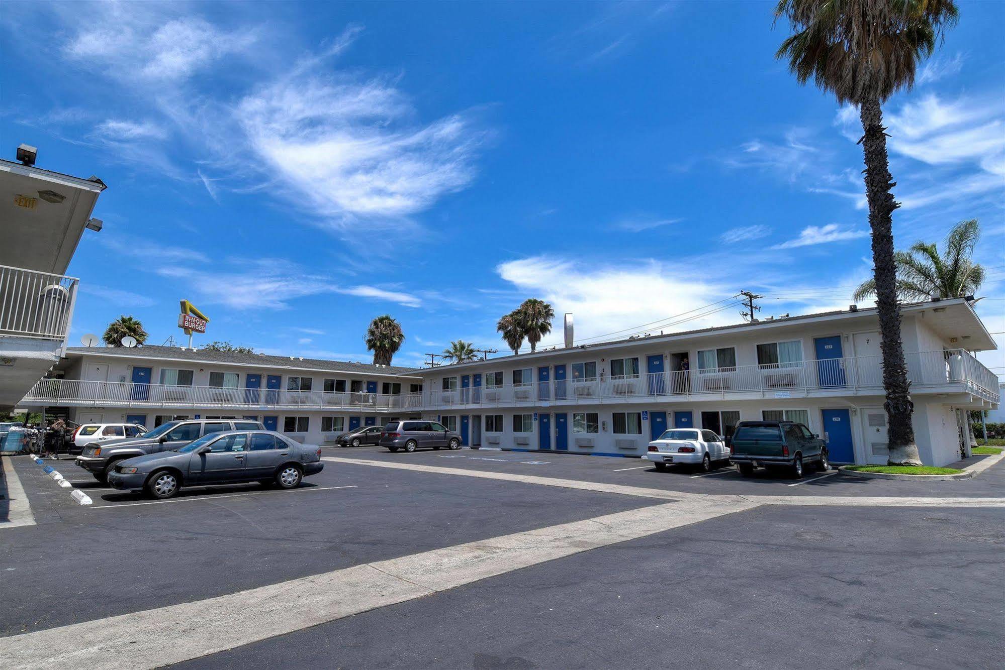威斯敏斯特南6号汽车旅馆 - 长滩区 外观 照片